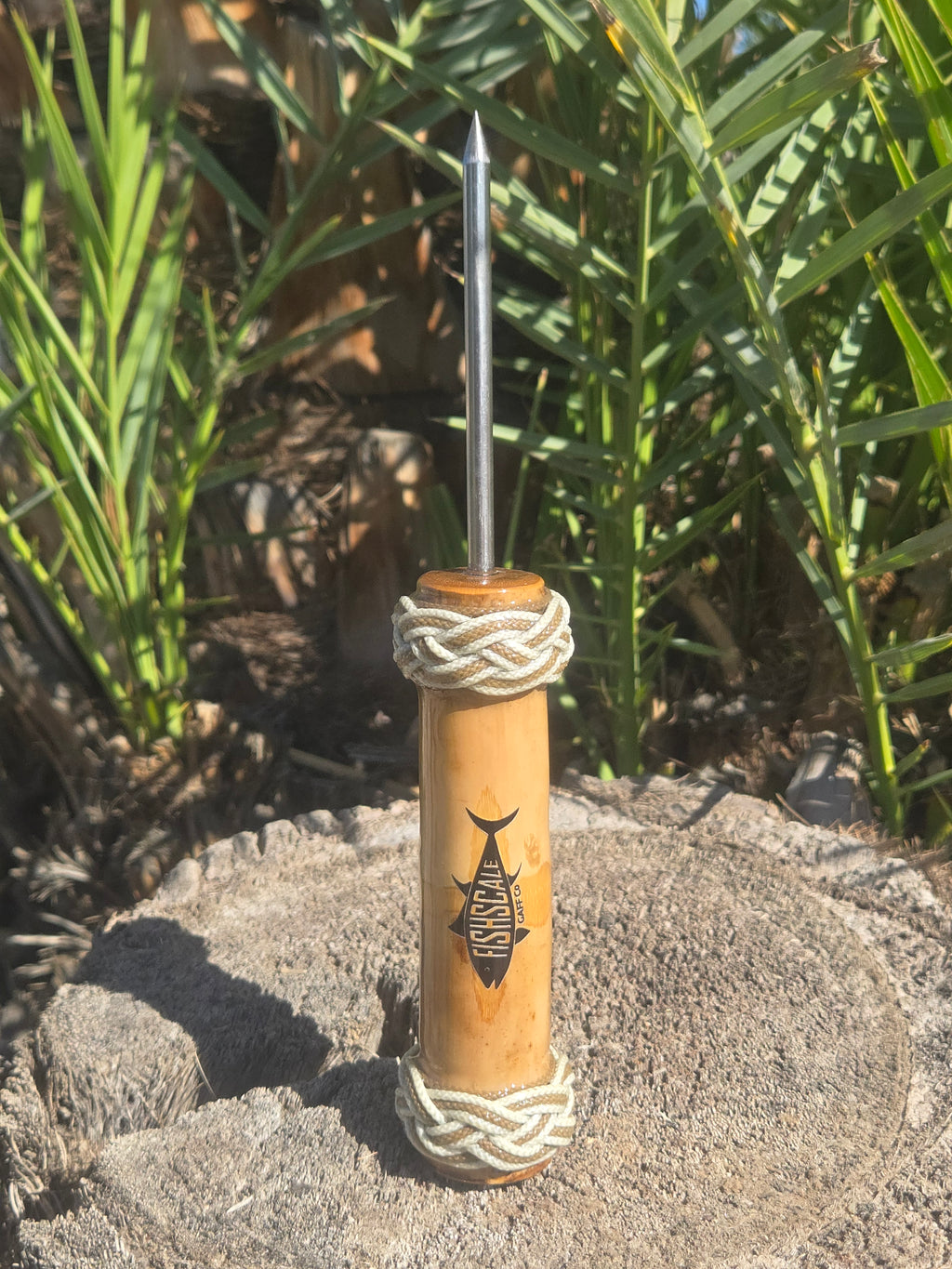 LOCAL LEGEND TUNA SPIKE Tan/White